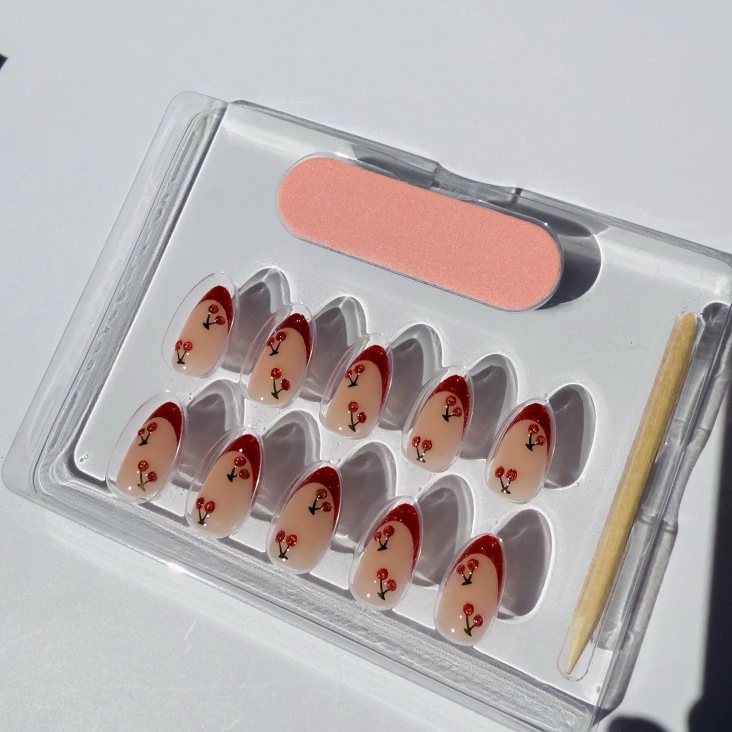 faux ongles