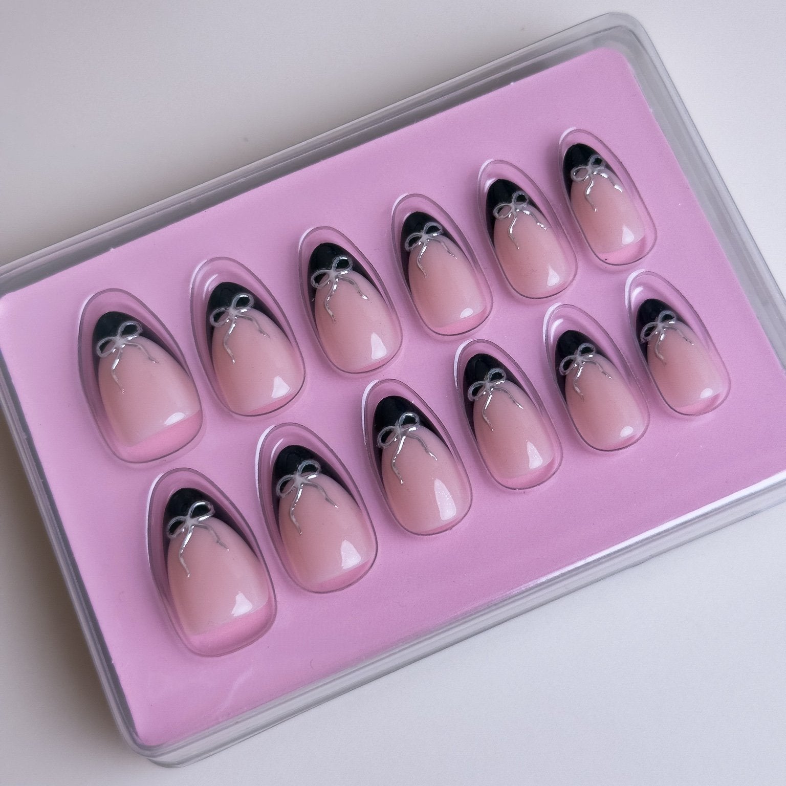 faux ongles, Diane, chic, presselle beauty, ongles maison