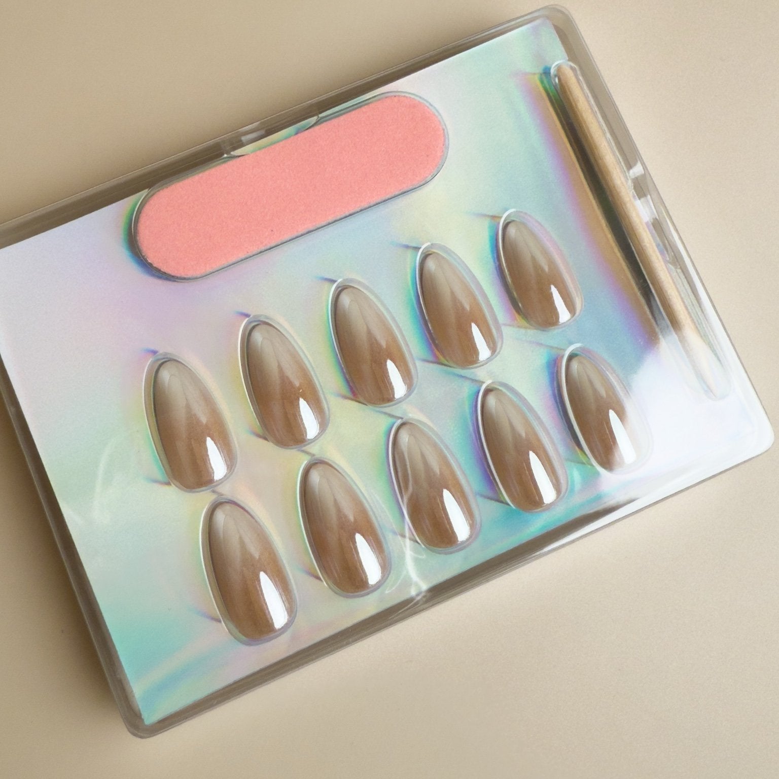 faux ongles, ongles salon, ongles de qualité, babyboomer, irisé nails